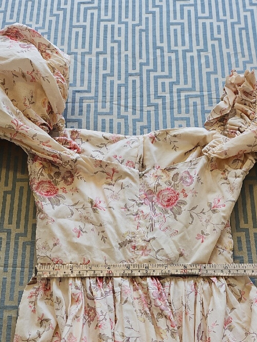 Selkie The Renaissance Girl Ritz Dress - Picture 4 of 4